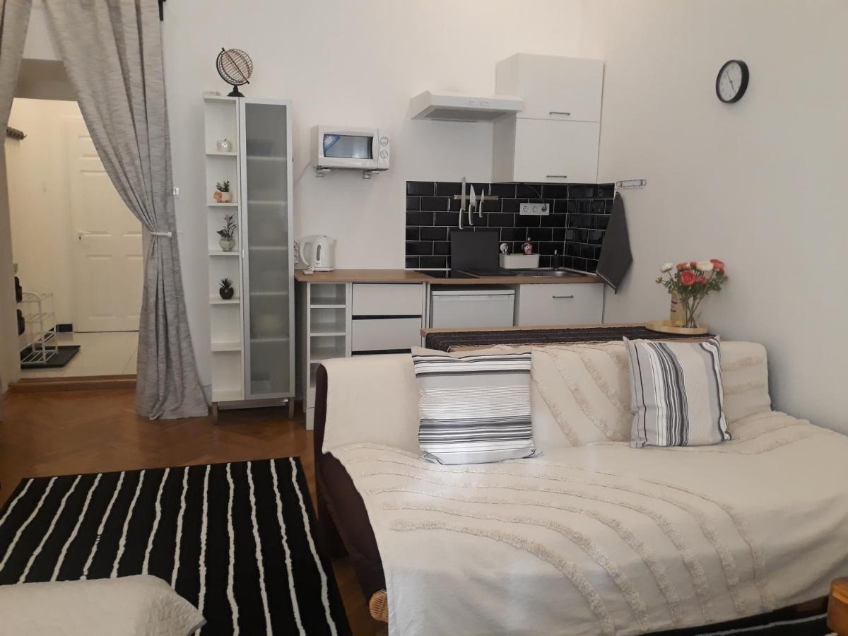 M&M Apartment Budapest House Εξωτερικό φωτογραφία